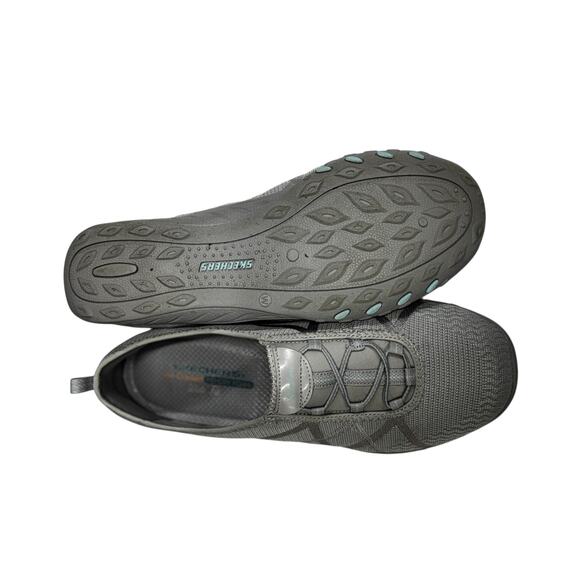 Skechers Women's Casual Breathe-Easy-A-Look Mary Jane Flat Size 11 Gray - Picture 9 of 14